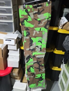 Men's Military 6 pocket Lime Green Camo BDU …